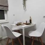 Confort 1 Center Apartment